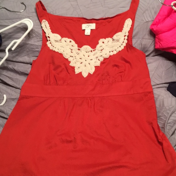 Loft lace front top. - Picture 1 of 4